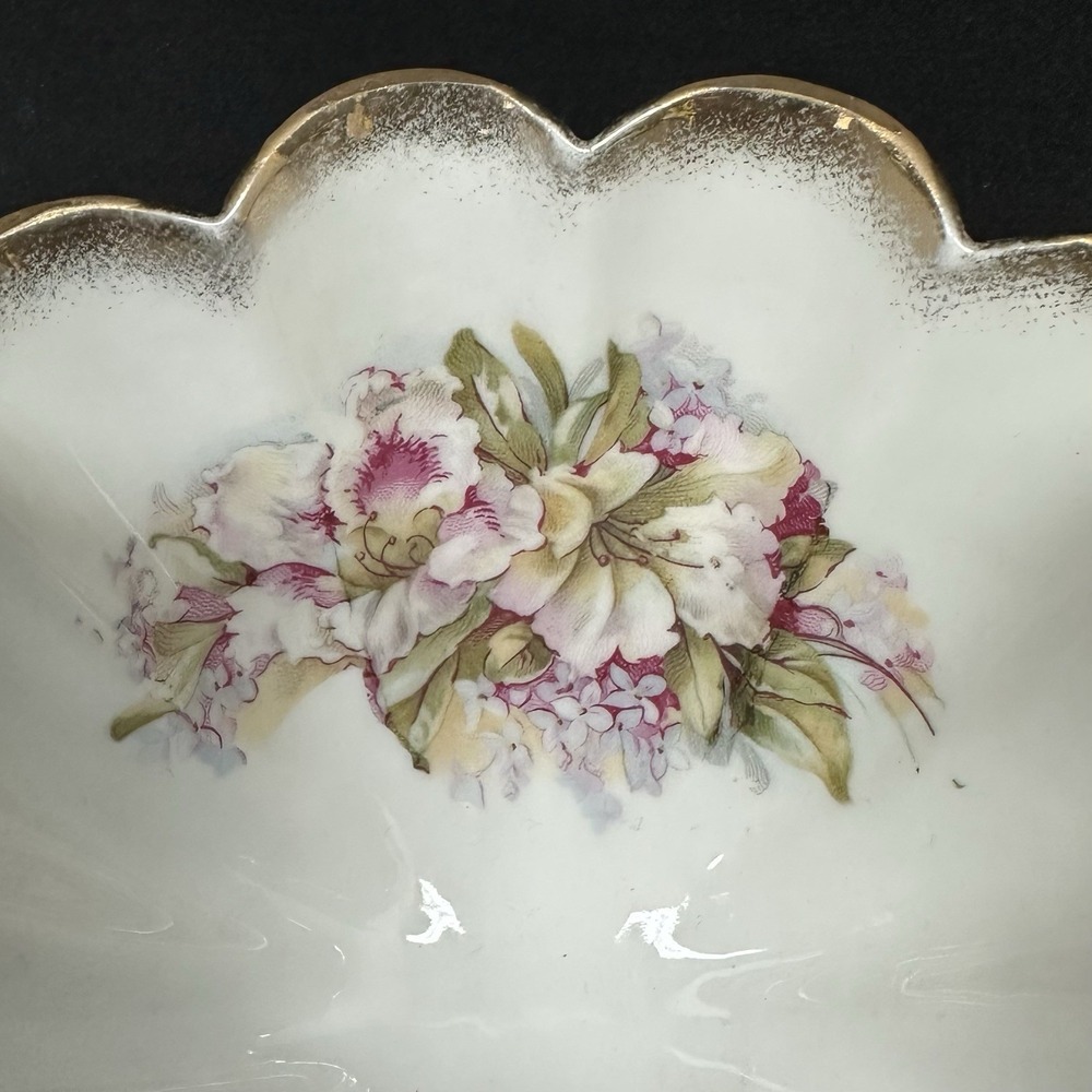 Wheelock Germany 5 1/2" Footed Porcelain Bowl, Floral With Gold Trim, Antique - Picture 6 of 10